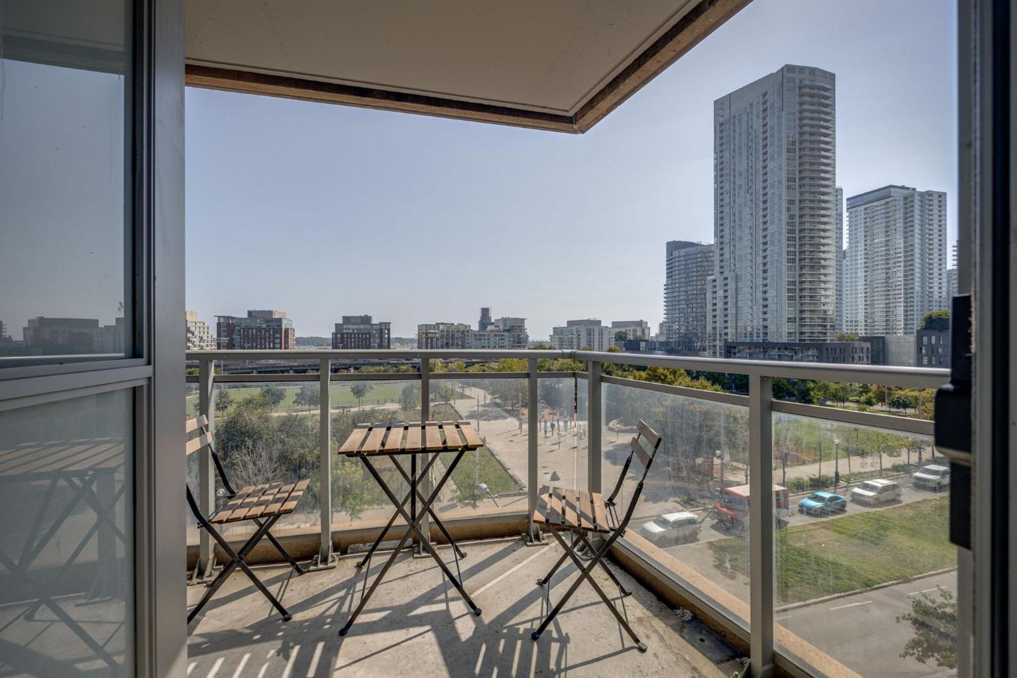 3Bdrm Lake View Condo In טורונטו מראה חיצוני תמונה